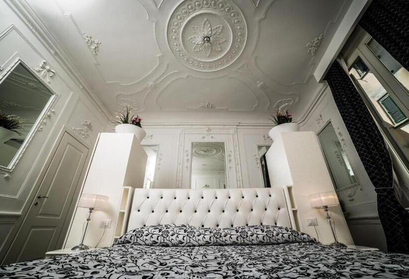 اتاق استاندارد سه نفره, Boutique Hotel La Casa Di Morfeo