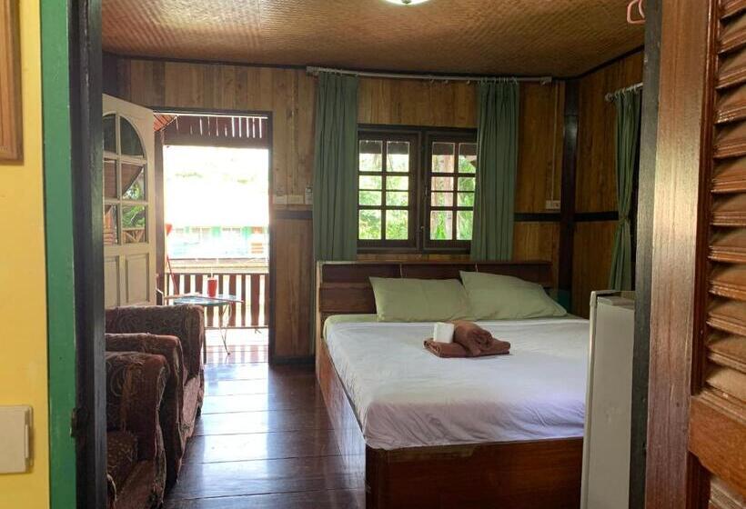 スーペリアーバンガロー, Sam S House Kanchanaburi