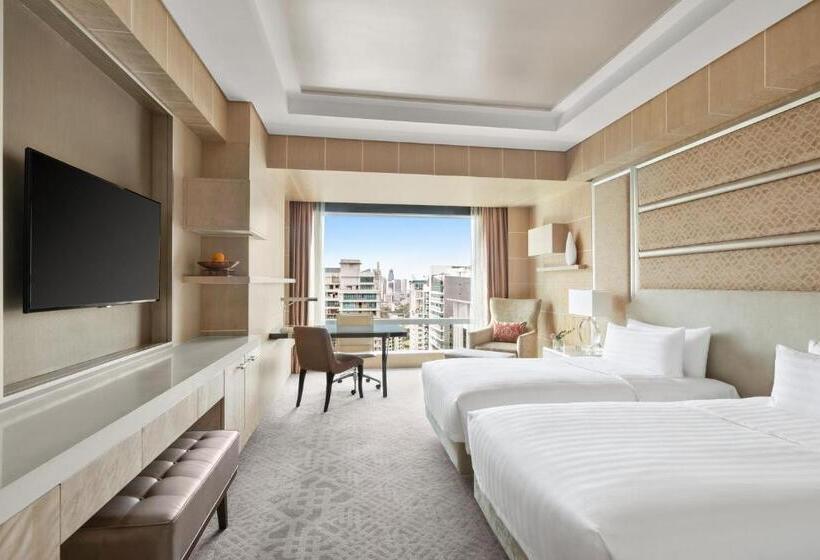 Номер Deluxe, Shangrila The Fort, Manila