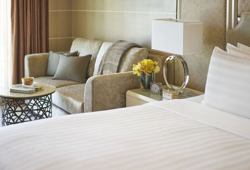Номер Deluxe, Shangrila The Fort, Manila