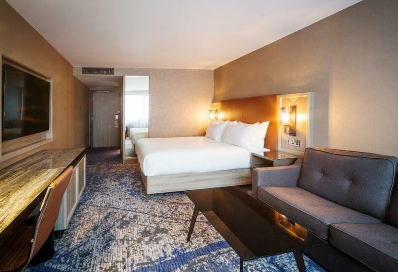 キングサイズベッドのジュニアスイート, Doubletree By Hilton London Kingston Upon Thames
