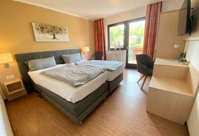 Номер Стандарт с Балконом, Landhotel Fasanenhof