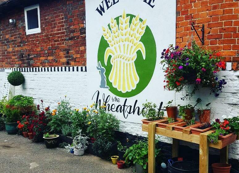 Номер Basic, The Wheatsheaf