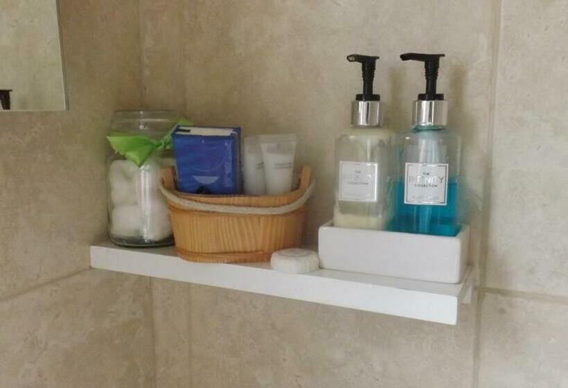 Номер Deluxe, Cedar House B&b