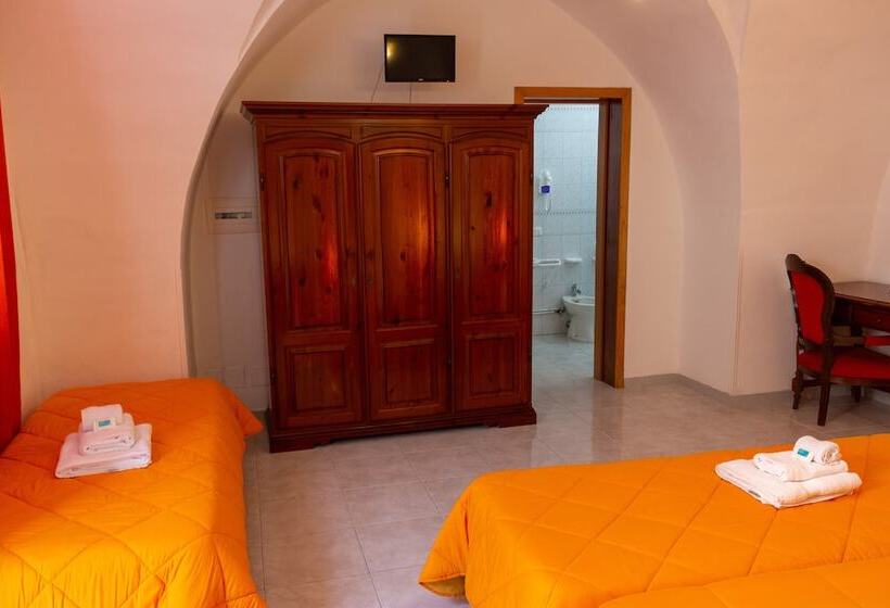Семейный Номер, La Masseria Hotel Ristorante Centro Benessere