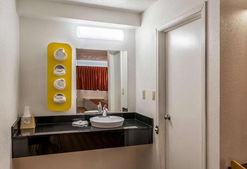 Номер Стандарт, Motel 6 Florence, Ky   Cincinnati Airport