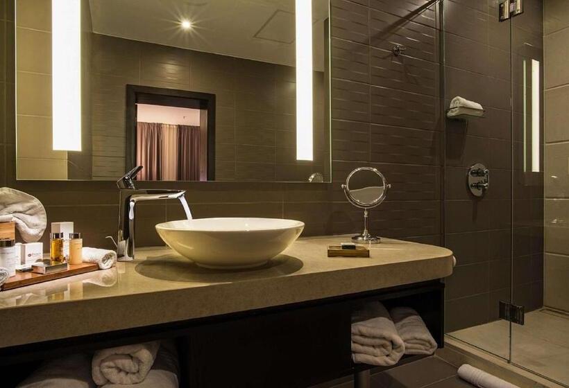 آپارتمان 2 خوابه, Best Western Premier Sofia Airport