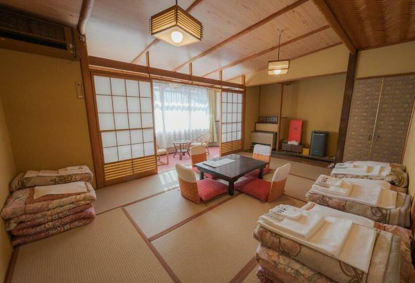 Номер Стандарт, Shibu Onsen Koishiya Ryokan
