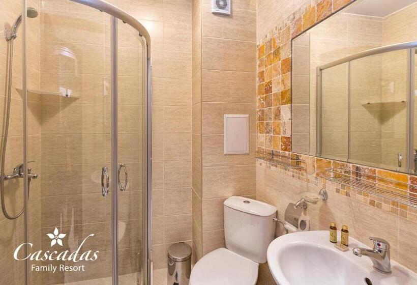 استودیوی استاندارد, Cascadas Family Resort