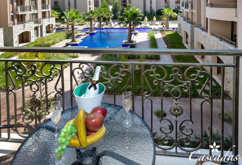 استودیوی لوکس, Cascadas Family Resort