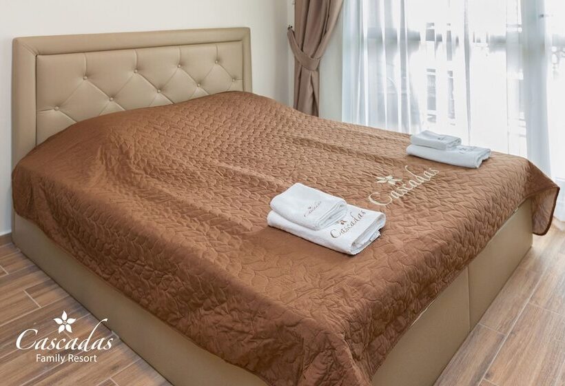 استودیوی استاندارد, Cascadas Family Resort