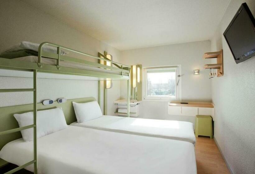 Номер Стандарт Трехместный, Ibis Budget Marne La Vallee Chelles