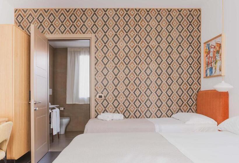 Трехместный Номер Классика, Tramas Hotel & Spa