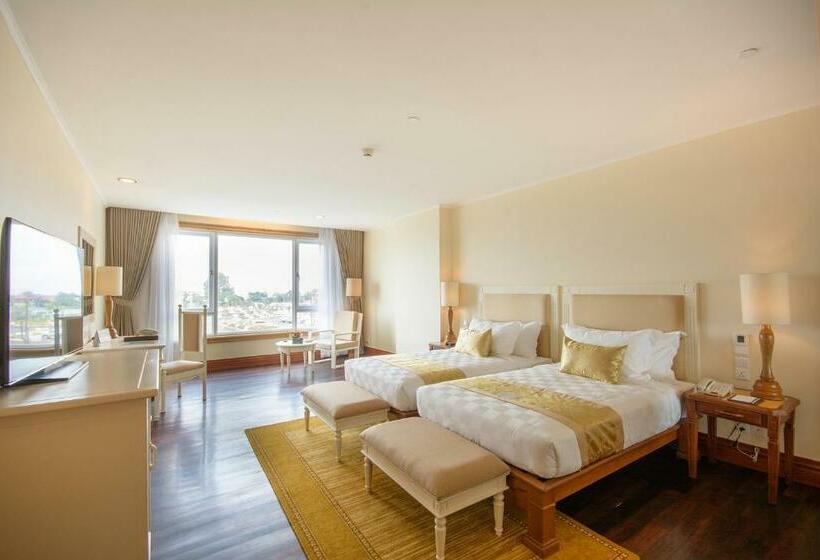 Номер Премиум, Sokha Phnom Penh