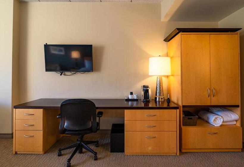 Номер Deluxe Вид на Море с Балконом, Villa Graziadio Executive Center At Pepperdine University