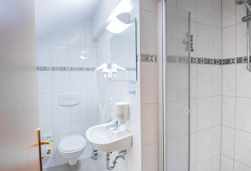 Полулюкс, Ferien Hotel Spree Neisse