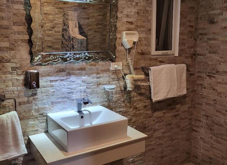 غرفة ديلوكس عائلية, Green Monkey Resort Boracay