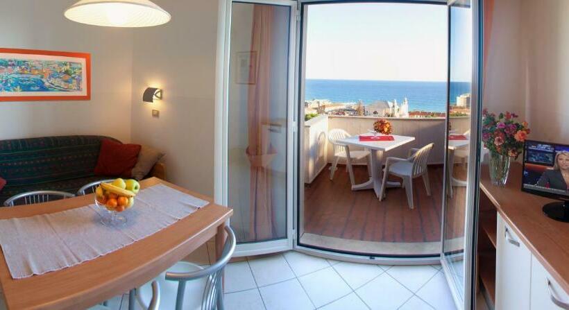 Апартаменты 1 Спальня Вид на Море с Балконом, Residence Sant'anna