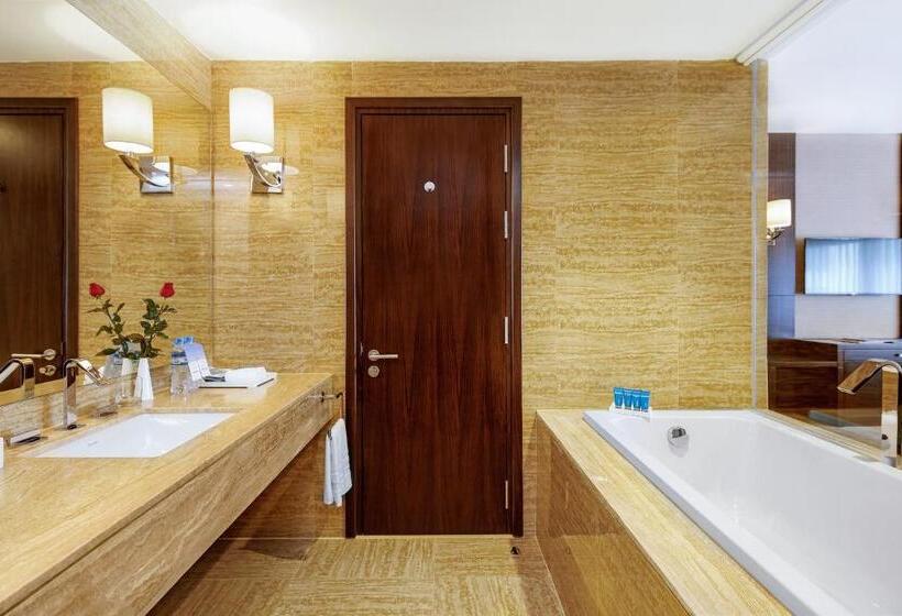 اتاق لوکس با تخت بزرگ, Wyndham Legend Halong