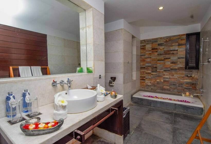 اتاق لوکس با چشم‌انداز باغ, Bay Of Bengal Resort