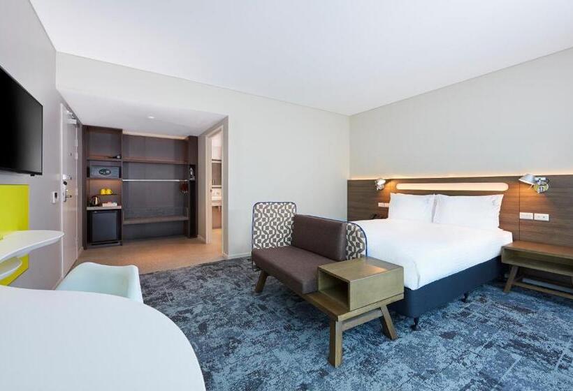 Номер Стандарт Адаптированный для Инвалидов, Holiday Inn Express Brisbane Central, An Ihg