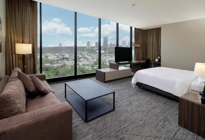 سوییت, Holiday Inn Express & Suites Monterrey Valle, An Ihg