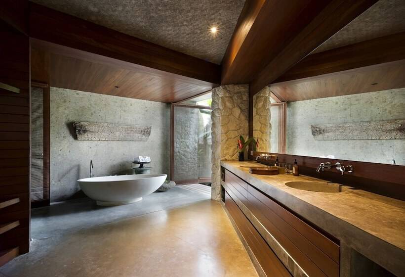 Вилла 5 Спален, Planta Boutique Resort