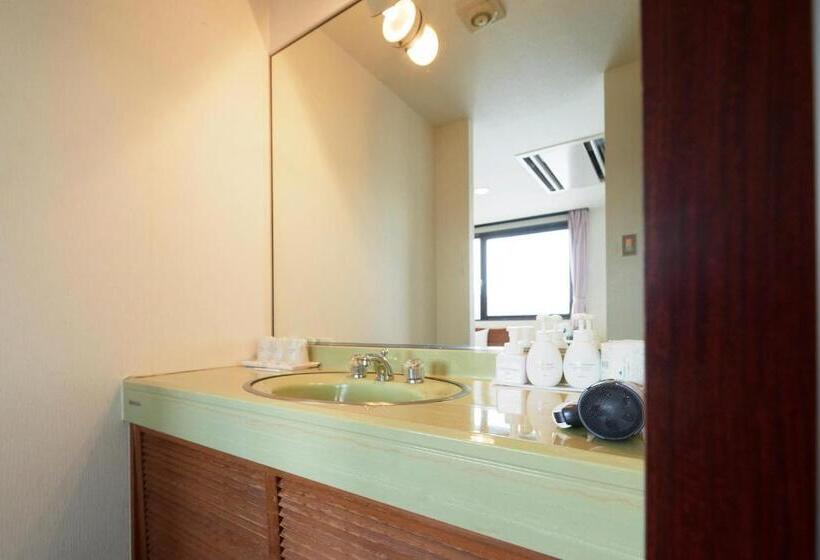 Номер Стандарт Трехместный, Select Inn Tsuruga