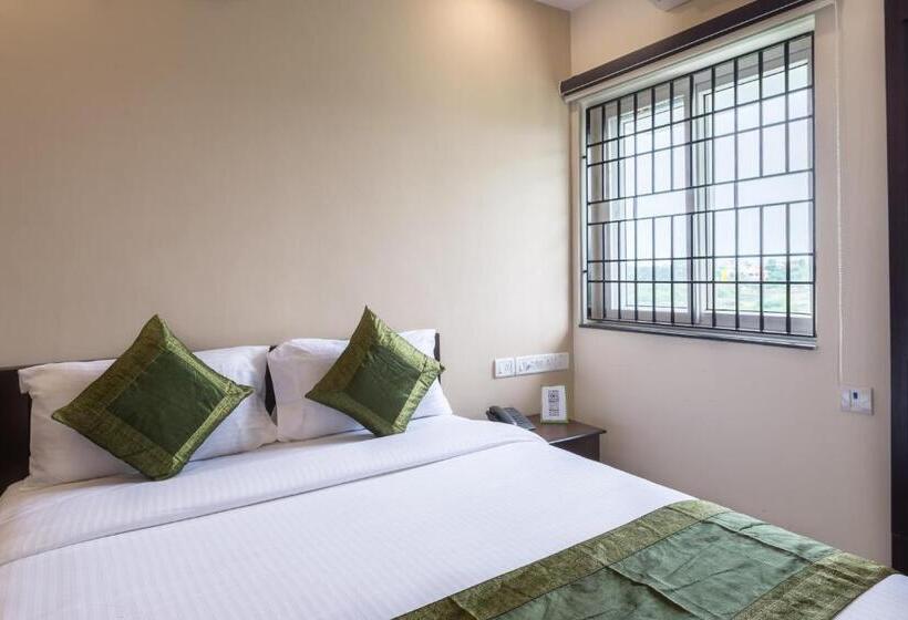 豪华房间, Treebo Adin Residence Chennai Trade Centre