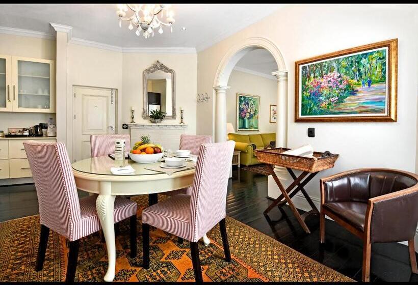 Люкс, Auberge Daniella