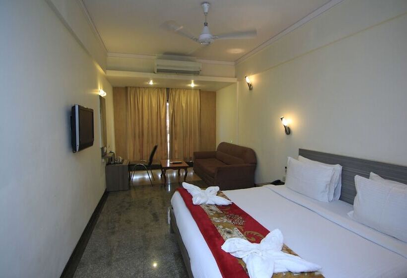 豪华房间, Kumar Resort By Turtle, Lonavala