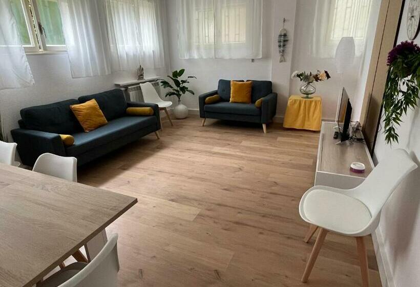 Апартаменты 3 Спальни, Resisantander   Apartamento Para 9 Personas