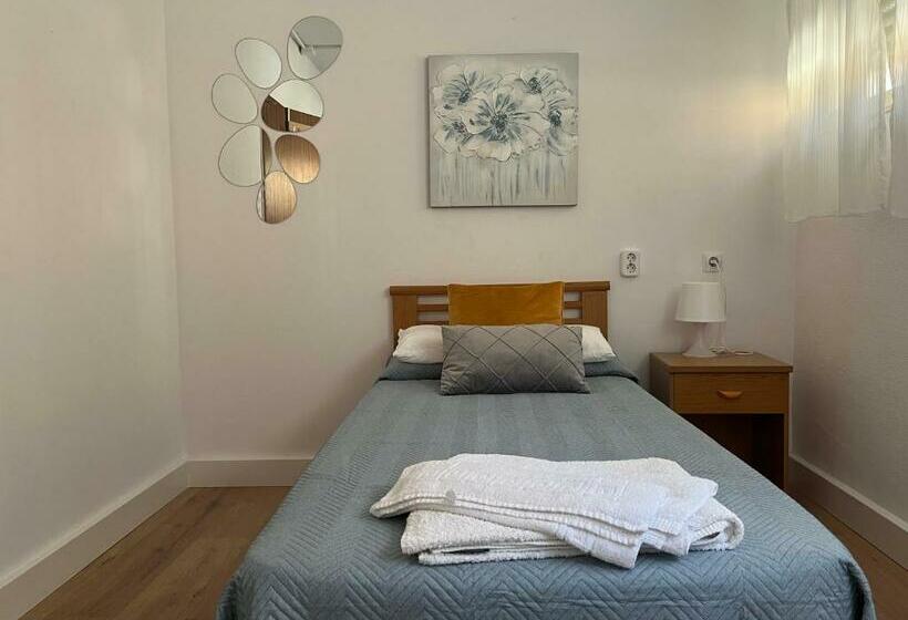 Апартаменты 3 Спальни, Resisantander   Apartamento Para 9 Personas