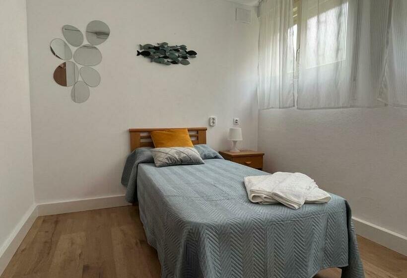 Апартаменты 3 Спальни, Resisantander   Apartamento Para 9 Personas