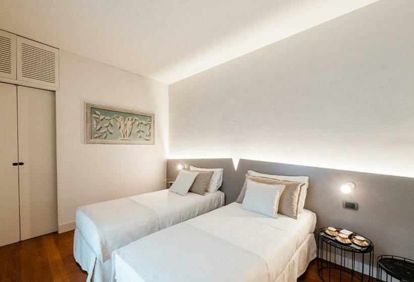اتاق استاندارد سه تخته با چشم‌انداز, Airport Bea Rooms