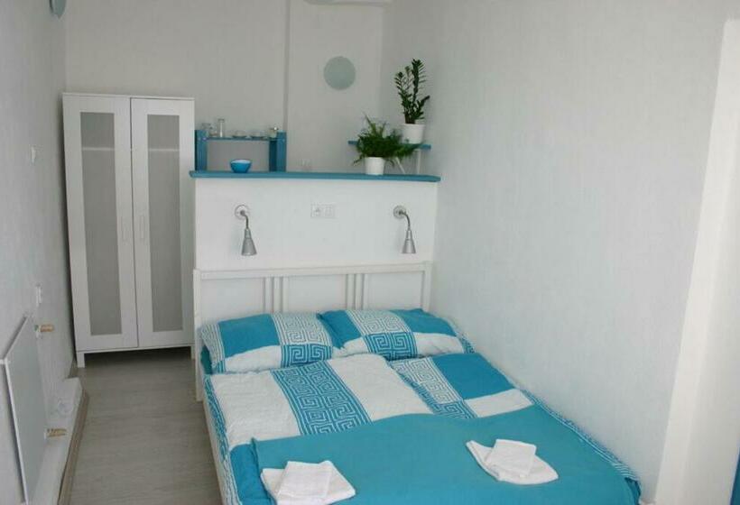اتاق استاندارد, Penzion Pod Platanem