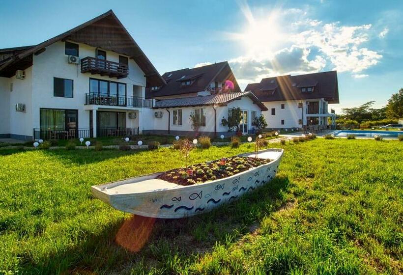 اتاق استاندارد, Amore Resort