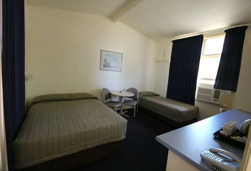 Номер Стандарт, Coolabah Motel Walgett