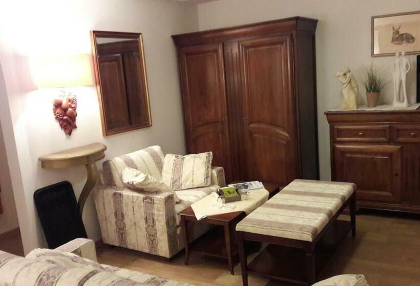 Номер Стандарт с Балконом, Platzhirsch Zur Alten Wagnerei Gästehaus