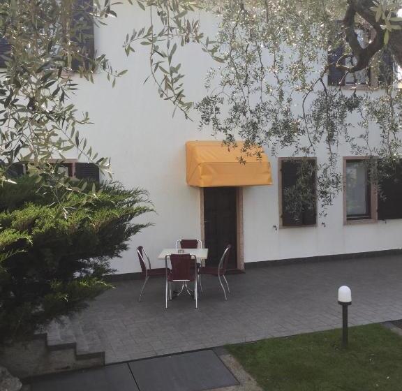 침실 1개 이코노미 아파트, Residence Alesi