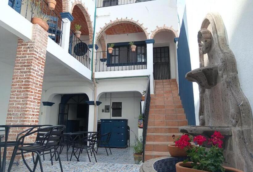 バス共有のスタンダードルーム, & Hostal Santuario