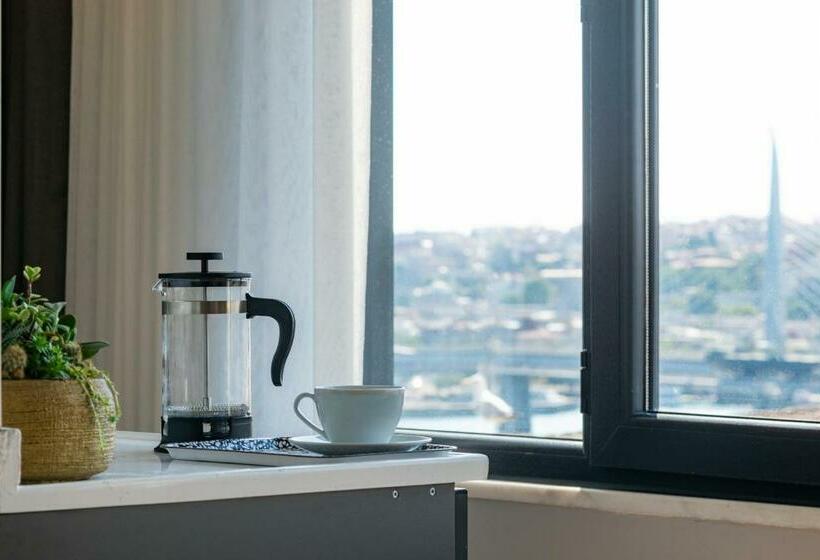 海景套房, Art Karaköy