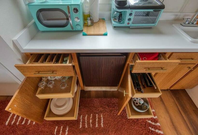 Студия Стандарт, #stayinmydistrict Cape Arago Studio Suite