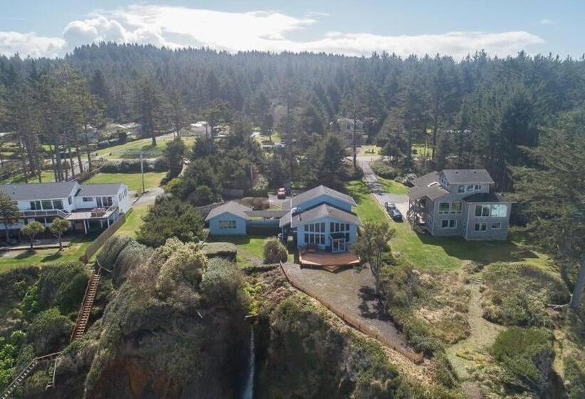 Студия Стандарт, #stayinmydistrict Cape Arago Studio Suite