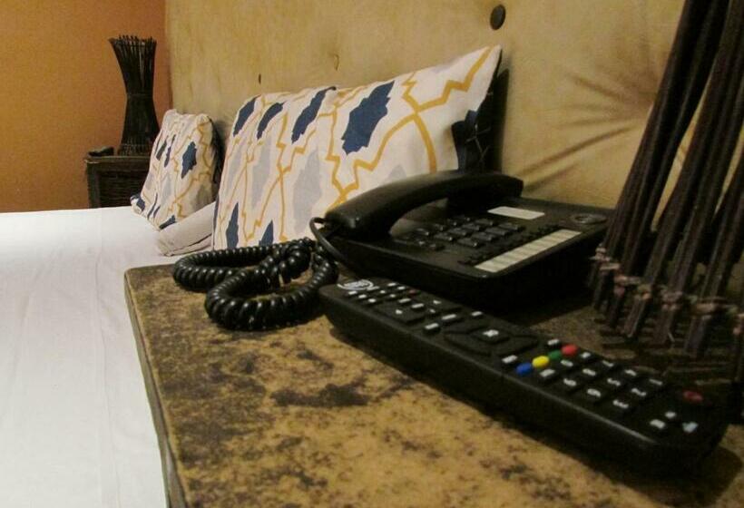 Номер Стандарт, Comfort Stay In Hammanskraal Close To Dinokeng