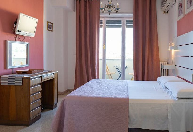 اتاق استاندارد, B&b Piramide Terrace