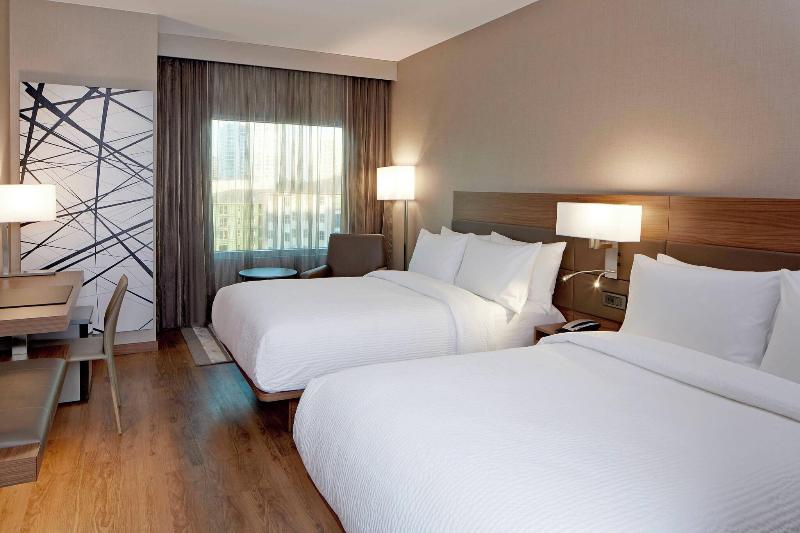 Номер Стандарт, Ac Hotel By Marriott Atlanta Buckhead At Phipps Plaza