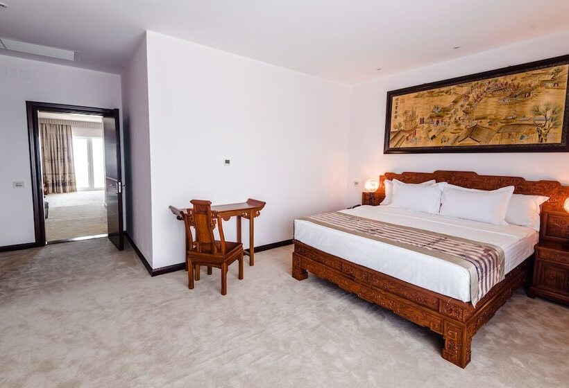 1 Bedroom Deluxe Apartment Sea View, Bavaria Blu