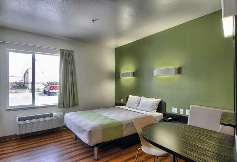 Номер Стандарт, Motel 6weslaco, Tx