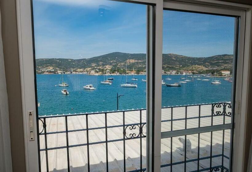 Deluxe Suite Sea View, Bd Suites
